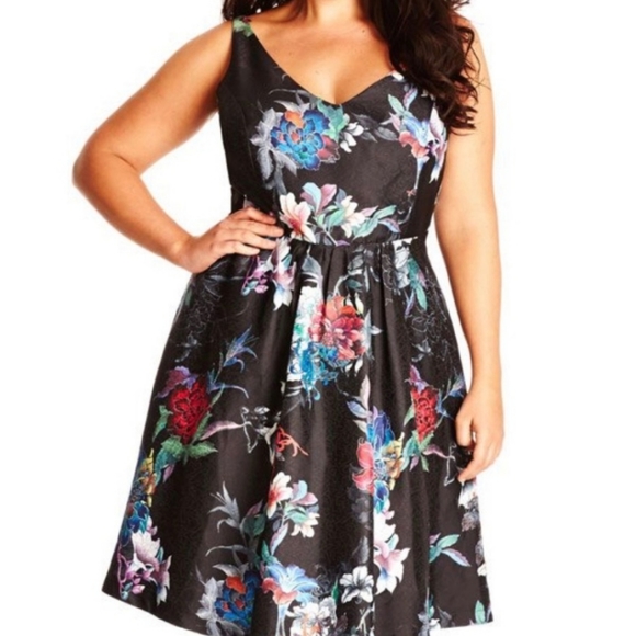 City Chic Dresses & Skirts - City Chic Sleeveless Multi Colored Floral Oriental Dress